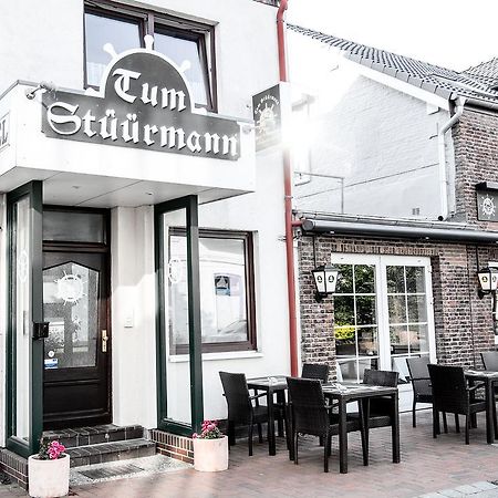 Hotel Tum Stueuermann Büsum Екстериор снимка