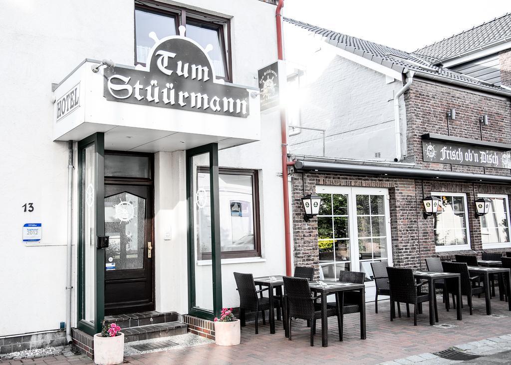 Hotel Tum Stueuermann Büsum Екстериор снимка