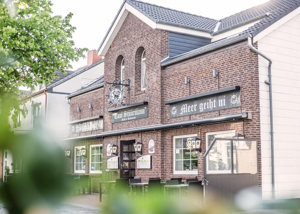 Hotel Tum Stueuermann Büsum Екстериор снимка